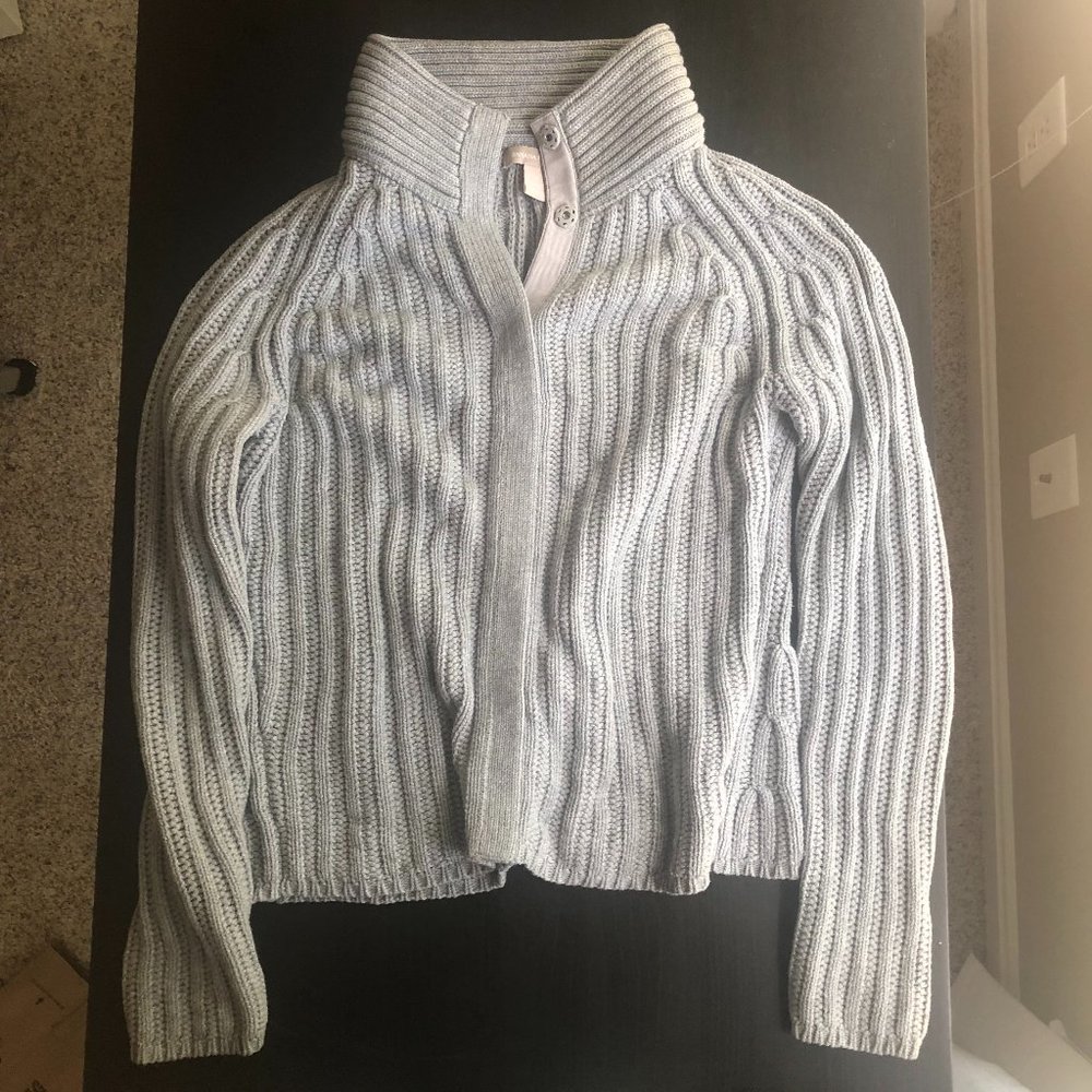 Banana Republic Chunk Gray Sweater - Picture 2 of 8